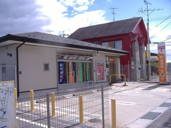 detached 三重県名張市鴻之台１番町35-1 ラフレシール101号室