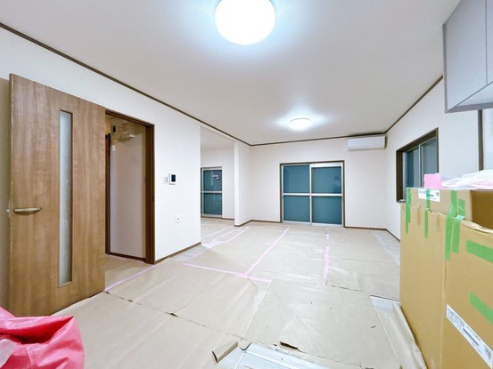 detached 三重県名張市鴻之台１番町35-1 ラフレシール101号室