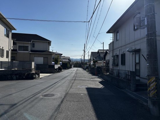 detached 三重県名張市鴻之台１番町35-1 ラフレシール101号室