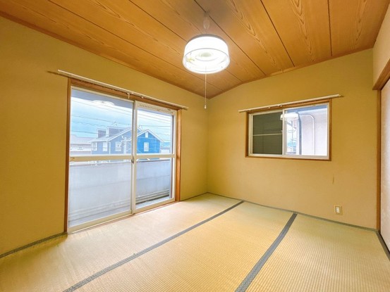 detached 三重県名張市鴻之台１番町35-1 ラフレシール101号室