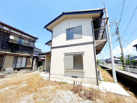 detached 山口県長門市仙崎新開町
地図を見る
