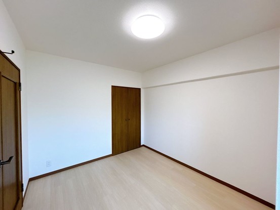 apartment 山口県下関市上新地町５丁目
地図を見る