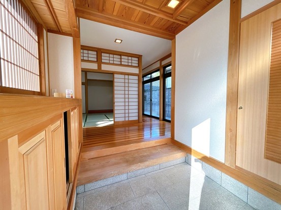 detached 山口県萩市大字椿東後小畑
地図を見る