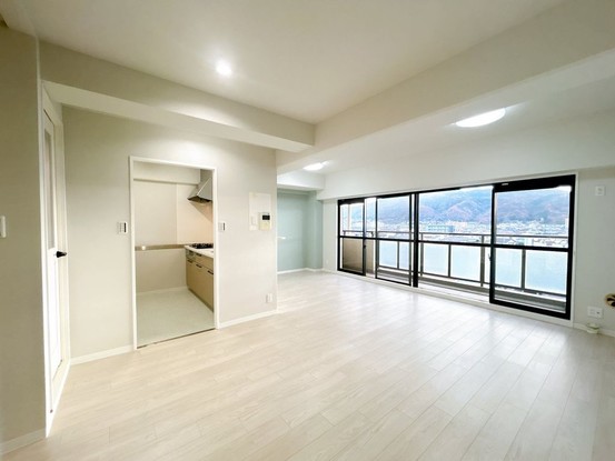 apartment 広島県福山市南蔵王町２丁目４－１８ フローレンス南蔵王 1階北