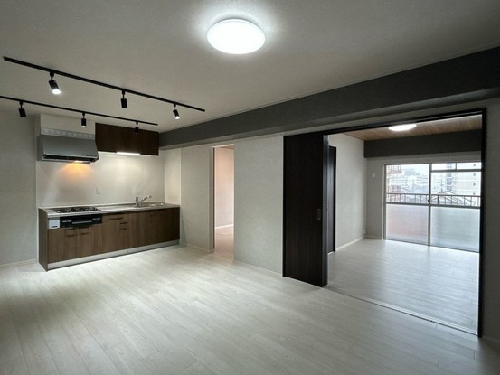 apartment 広島県福山市南蔵王町２丁目４－１８ フローレンス南蔵王 1階北