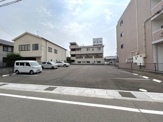 apartment 広島県福山市南蔵王町２丁目４－１８ フローレンス南蔵王 1階北