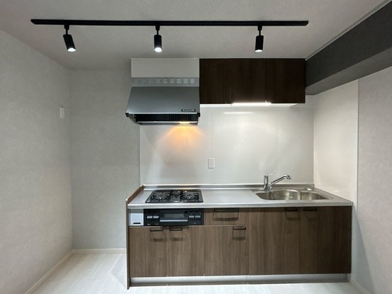 apartment 広島県福山市南蔵王町２丁目４－１８ フローレンス南蔵王 1階北