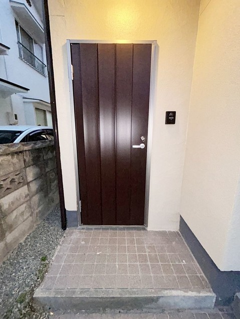 apartment 広島県福山市南蔵王町２丁目４－１８ フローレンス南蔵王 1階北