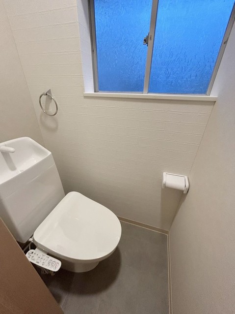 apartment 広島県福山市南蔵王町２丁目４－１８ フローレンス南蔵王 1階北