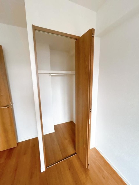 apartment 広島県福山市南蔵王町２丁目４－１８ フローレンス南蔵王 1階北