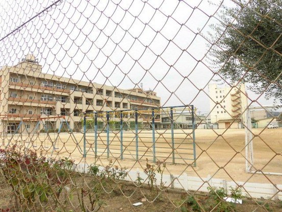 apartment 広島県福山市南蔵王町２丁目４－１８ フローレンス南蔵王 1階北