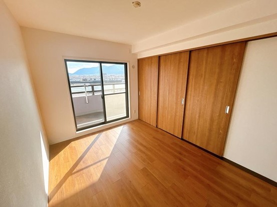 apartment 広島県福山市南蔵王町２丁目４－１８ フローレンス南蔵王 1階北