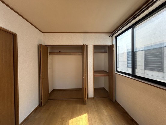 commercial 広島県福山市南蔵王町２丁目４－１８ フローレンス南蔵王 1階北