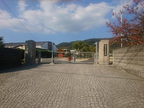 commercial 広島県福山市南蔵王町２丁目４－１８ フローレンス南蔵王 1階北