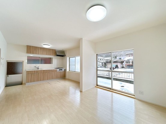 apartment 鳥取県鳥取市湖山町東３丁目101