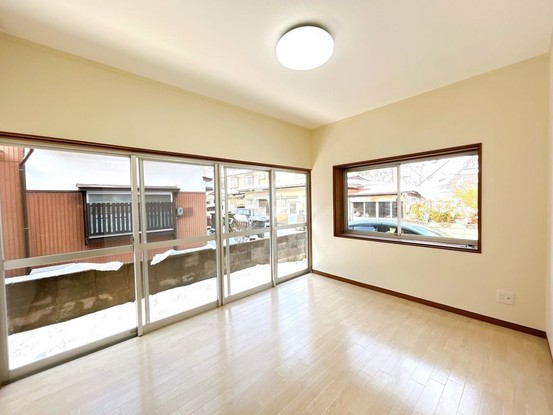 apartment 鳥取県鳥取市湖山町東３丁目101