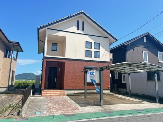 detached 鳥取県東伯郡湯梨浜町大字水下
地図を見る