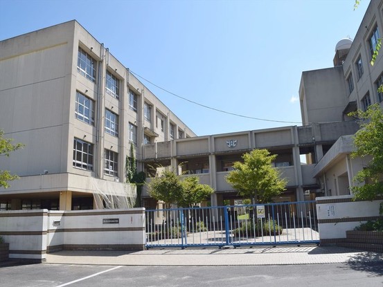 apartment 香川県高松市松福町２丁目20-26