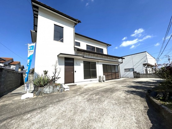 detached 徳島県阿波市市場町市場字上野段
地図を見る