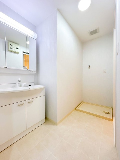 apartment 徳島県板野郡北島町鯛浜字西ノ須30-1