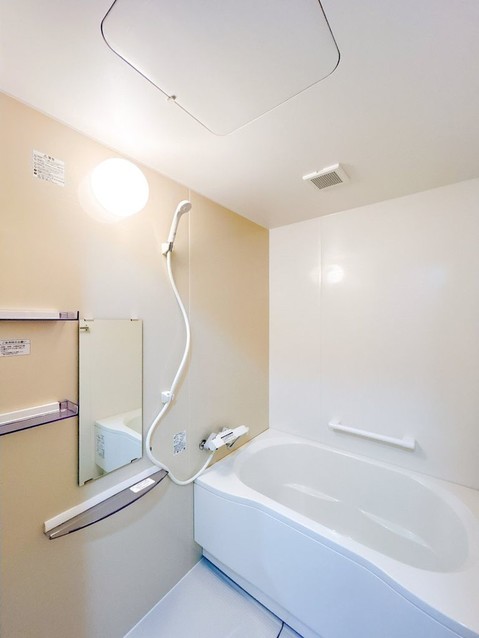 apartment 徳島県板野郡北島町鯛浜字西ノ須30-1
