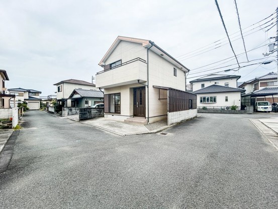 detached 徳島県板野郡藍住町乙瀬字出来地
地図を見る