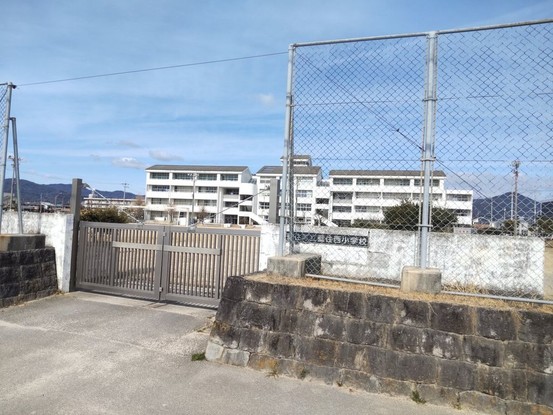 detached 徳島県板野郡藍住町富吉字豊吉
地図を見る