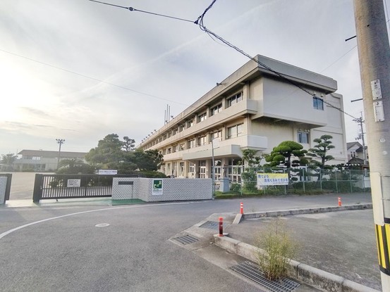 detached 徳島県板野郡北島町鯛浜字西ノ須
地図を見る