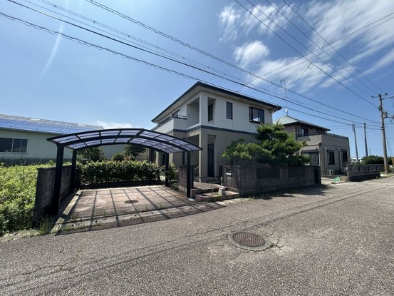 detached 徳島県小松島市和田島町字松田新田
地図を見る
