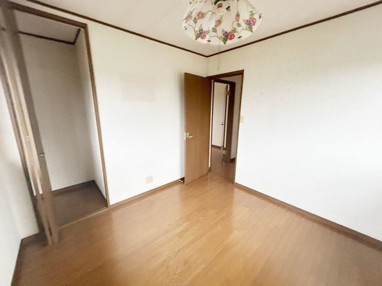 detached 徳島県小松島市和田島町字松田新田
地図を見る