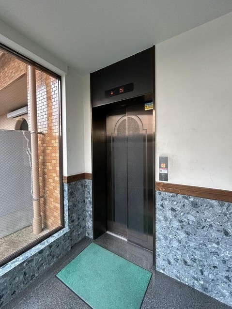 apartment 愛媛県松山市大橋町88番地1 大橋町店舗