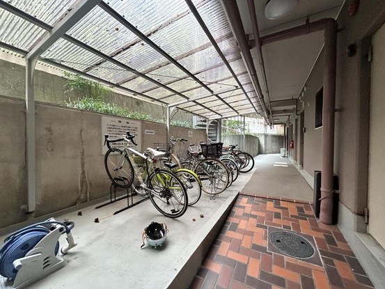 apartment 愛媛県松山市大橋町88番地1 大橋町店舗