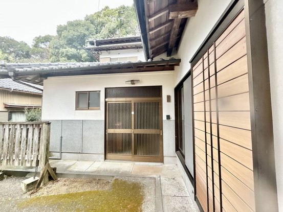 detached 高知県高知市杉井流21-13 マノワール杉井流 1階北