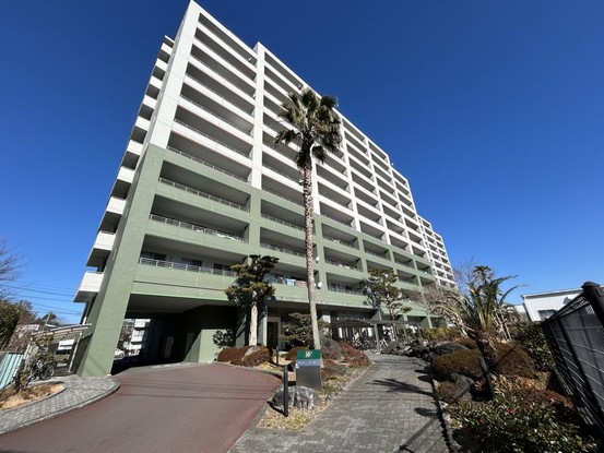 apartment 高知県高知市杉井流21-13 マノワール杉井流 1階北