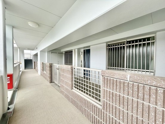 apartment 高知県高知市杉井流21-13 マノワール杉井流 1階北