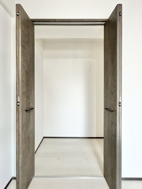 apartment 高知県高知市杉井流21-13 マノワール杉井流 1階北