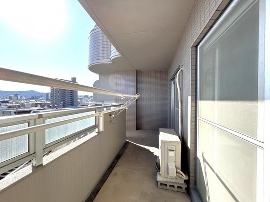 apartment 高知県高知市杉井流21-13 マノワール杉井流 1階北