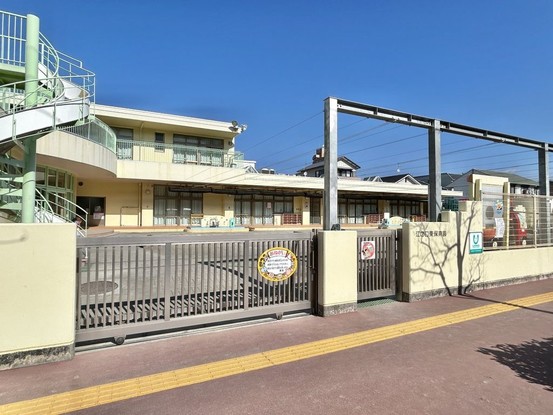 apartment 高知県高知市杉井流21-13 マノワール杉井流 1階北