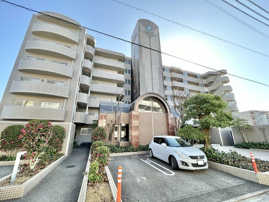 apartment 高知県高知市杉井流21-13 マノワール杉井流 1階北