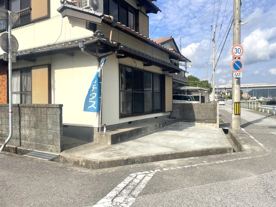 detached 高知県高知市杉井流21-13 マノワール杉井流 1階北
