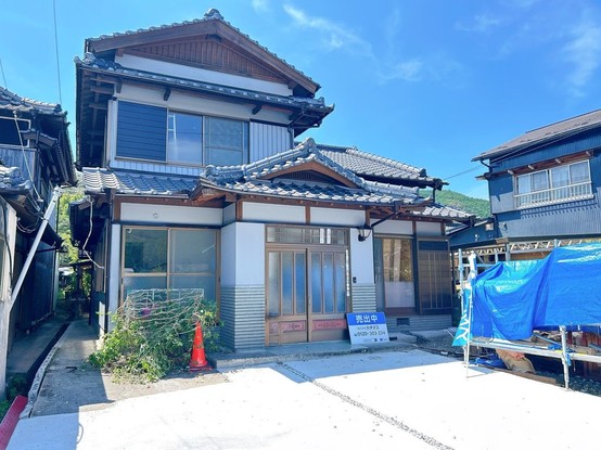 detached 高知県高知市杉井流21-13 マノワール杉井流 1階北