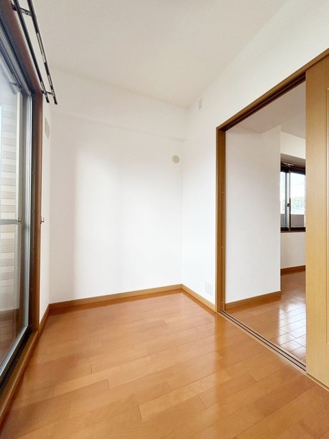 apartment 高知県高知市杉井流21-13 マノワール杉井流 1階北