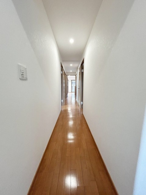 apartment 高知県高知市杉井流21-13 マノワール杉井流 1階北