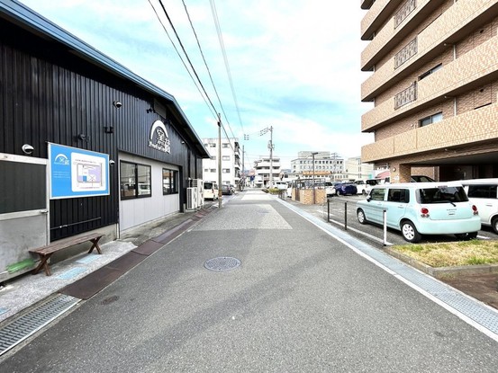 apartment 高知県高知市杉井流21-13 マノワール杉井流 1階北