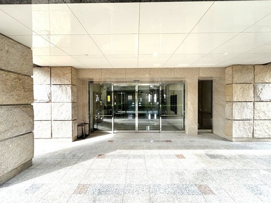 apartment 高知県高知市杉井流21-13 マノワール杉井流 1階北