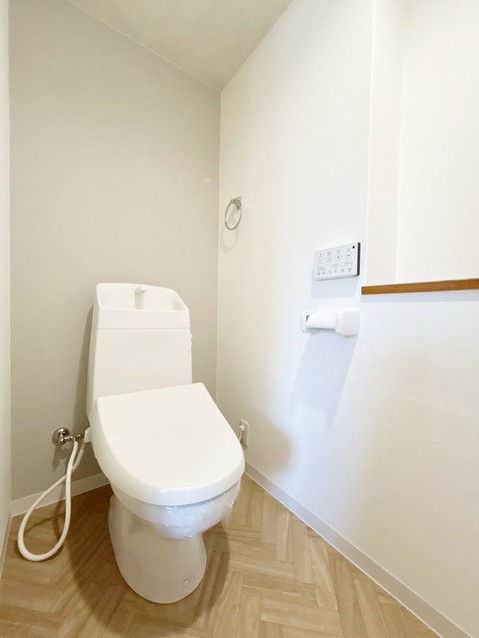 apartment 高知県高知市杉井流21-13 マノワール杉井流 1階北