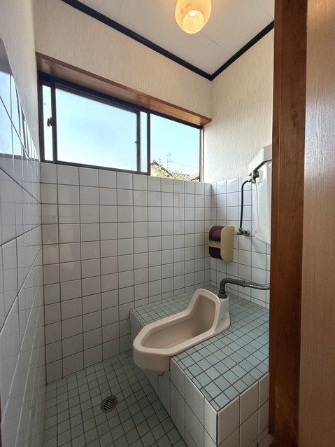 detached 高知県高知市杉井流21-13 マノワール杉井流 1階北