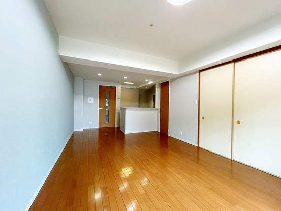 apartment 高知県高知市杉井流21-13 マノワール杉井流 1階北