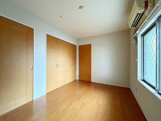 apartment 高知県高知市杉井流21-13 マノワール杉井流 1階北