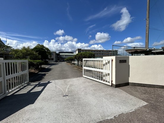 apartment 高知県高知市杉井流21-13 マノワール杉井流 1階北